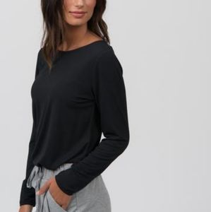 Agnes & Dora Long Sleeve Fitted Tee